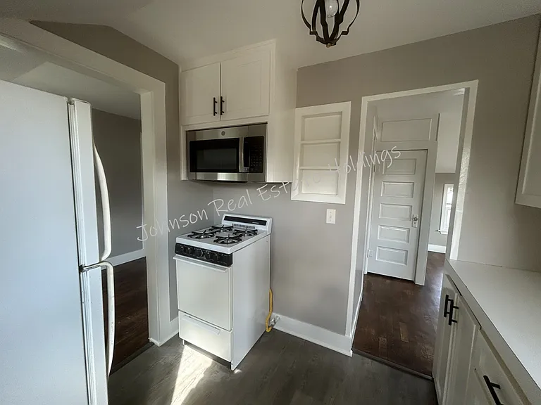 212 1/2 S Wyandotte Ave #212-1/2 — Photo 6