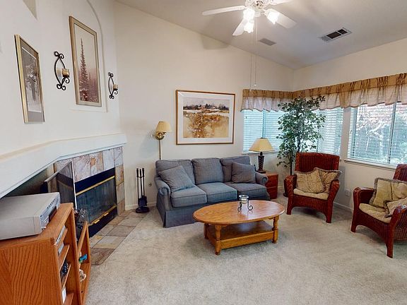 4th image of 2408 Matthew Ln