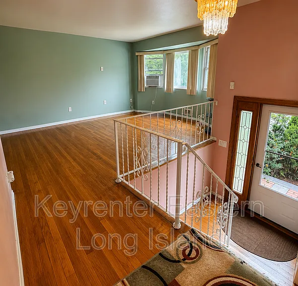 848 Udall Rd — Photo 1