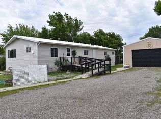 14 S Minnesota St, Conrad, MT 59425
