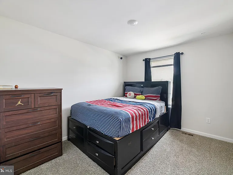 1030 Merry Elm Ln — Photo 16