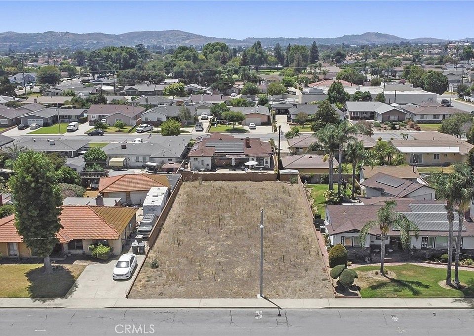 1st image of 12440 Russell Ave Lot 4