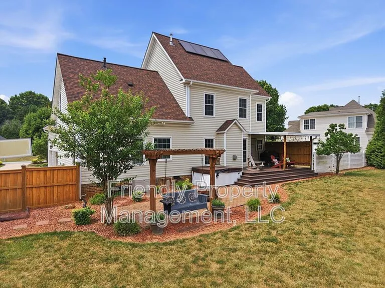 2714 Colton Dr — Photo 28