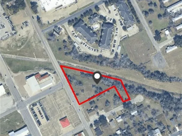 505 S Saint Marys St, Beeville, TX 78102