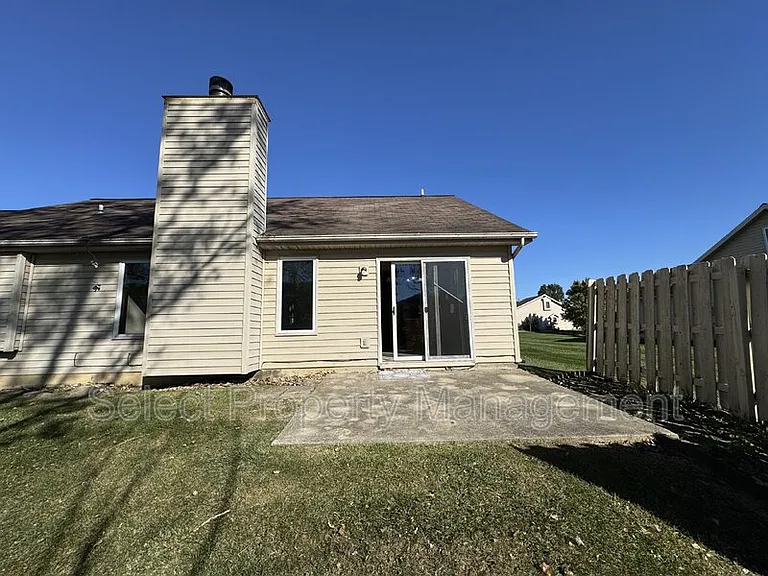7401 Montclair Dr — Photo 19