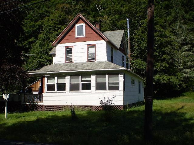 2nd image of 109 County Road 121