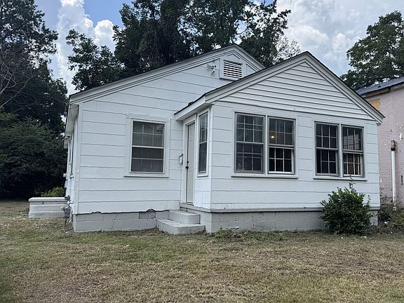 3rd image of 709 E Vernon Ave
