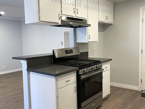 2nd image of 16111 Prairie Ave #215