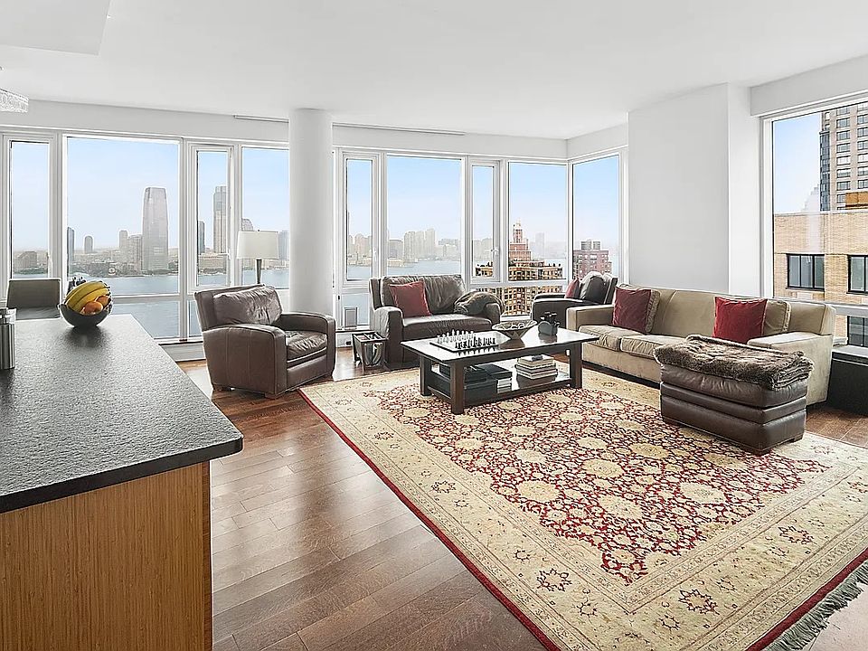 1st image of 70 Little West St APT 28B
