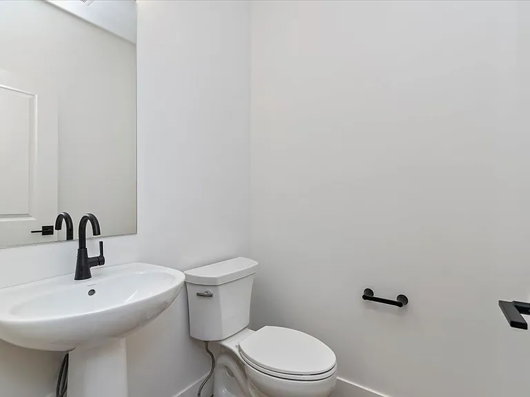 740 S Calhoun Ln — Photo 25