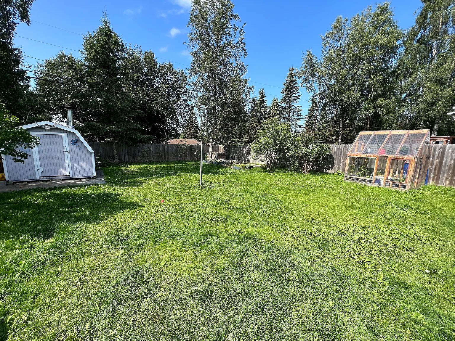 4 bed, 1547 sqft, $3,300 — Photo 2