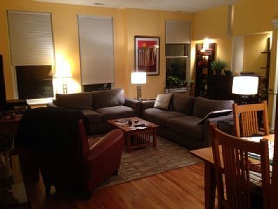 1st image of 1655 N Burling St #3