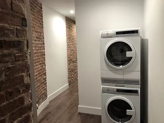 2nd image of 4 Saint Nicholas Ave #4