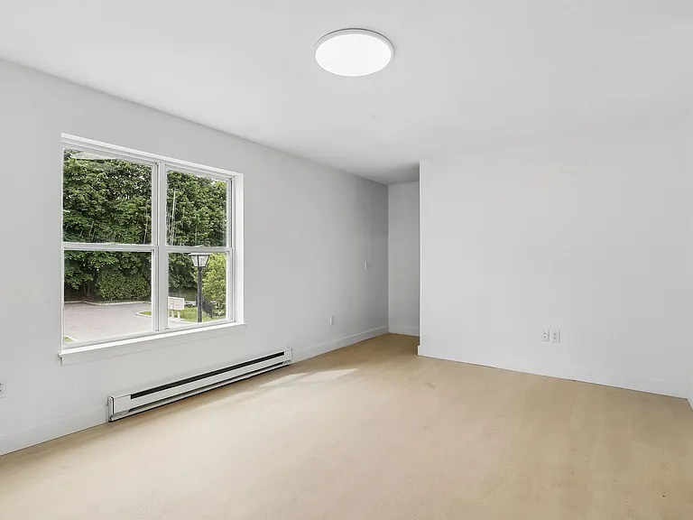 Chestnut Townhomes — Photo 22