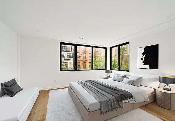 4th image of 130 Carroll St Floor 2