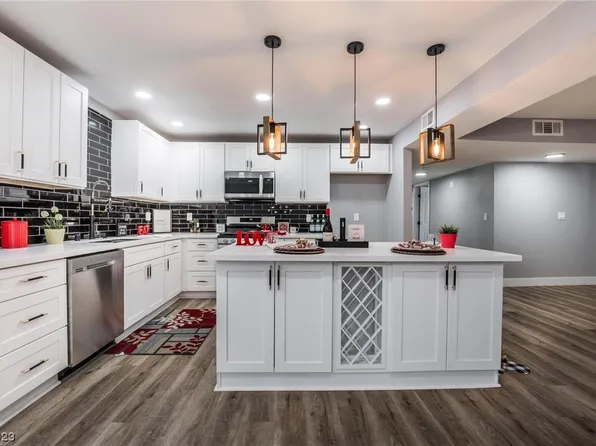 5085 Via De Palma Dr, Las Vegas, NV 89146