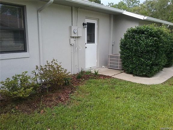 5th image of 8812 N Amboy Dr