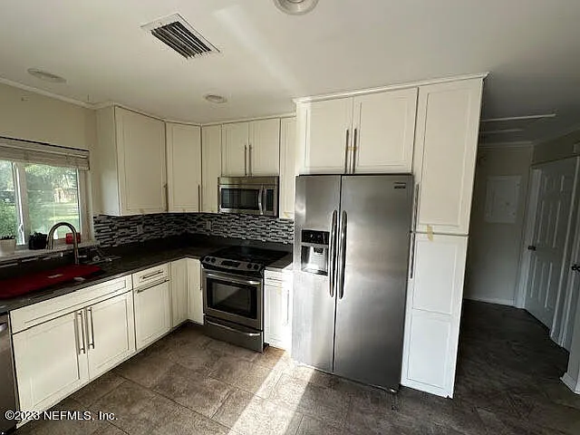 1711 Naldo Ave #1 — Photo 4