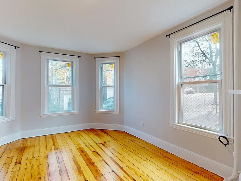 9 Mount Pleasant Ave #1L — Photo 7
