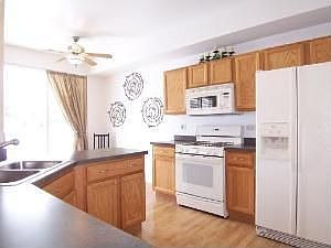 4th image of 24859 W Franklin Ln