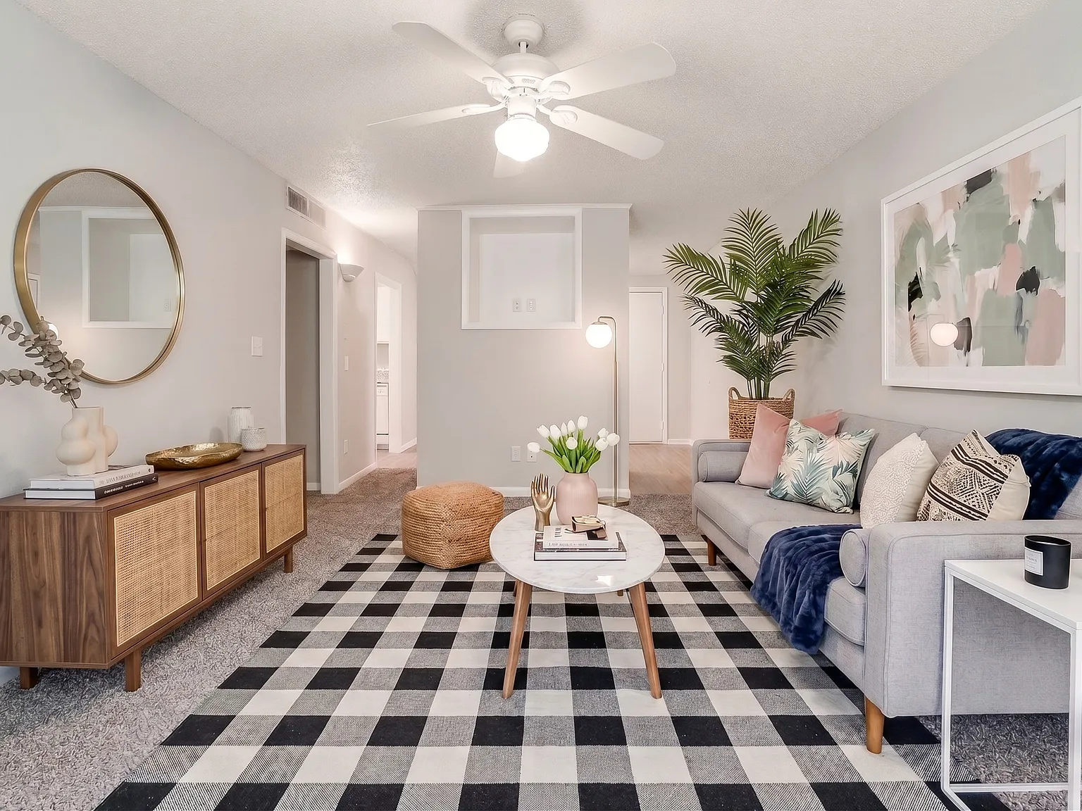 Pine Ridge Apartments — Photo 4