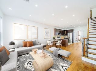 127 33rd St #2, Brooklyn, NY 11232