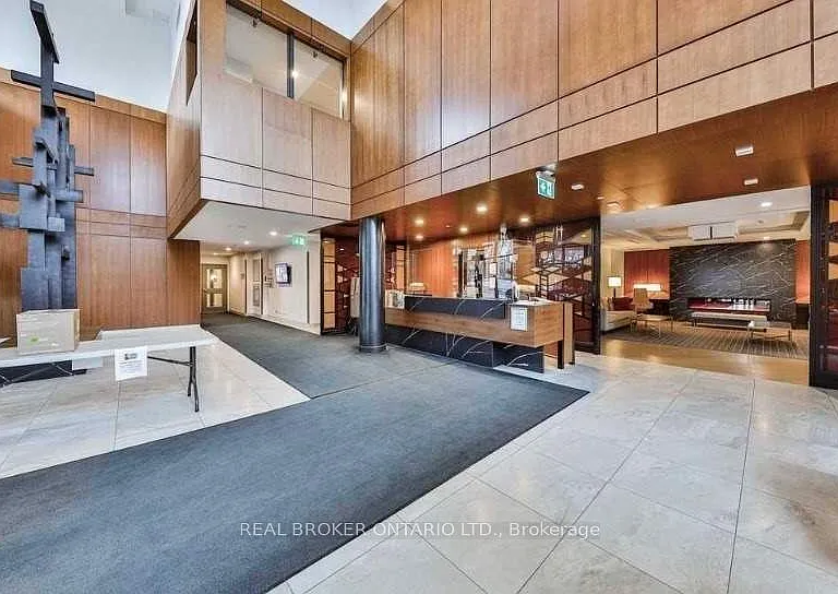 1575 Lakeshore Rd W #335 — Photo 20