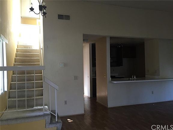 3rd image of 2064 S Mountain Ave