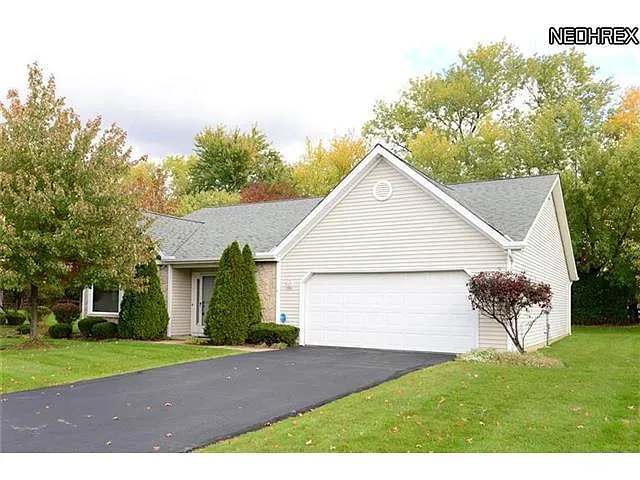 1715 Richmond Rd photo 1