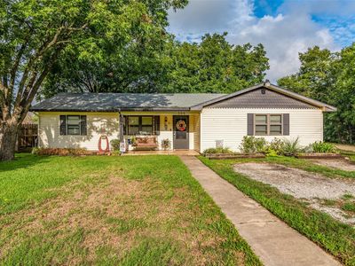 306 N Denison St, Bells, TX, 75414