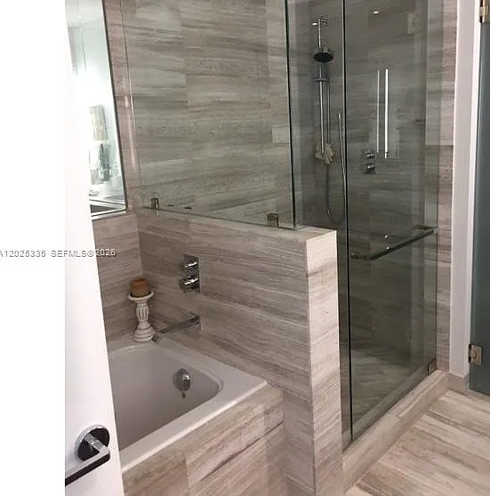 350 Ocean Dr #304N — Photo 61