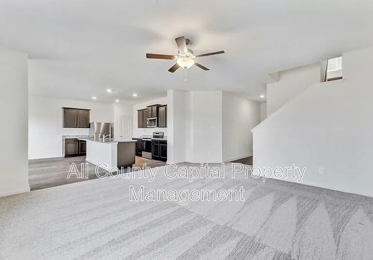 18640 Quiet Range Dr #18640 — Photo 3