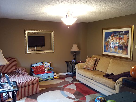 5th image of 5098 William St