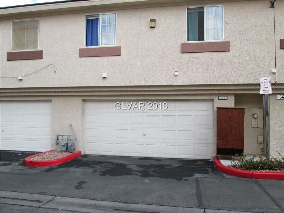 1st image of 1344 Dusty Creek St