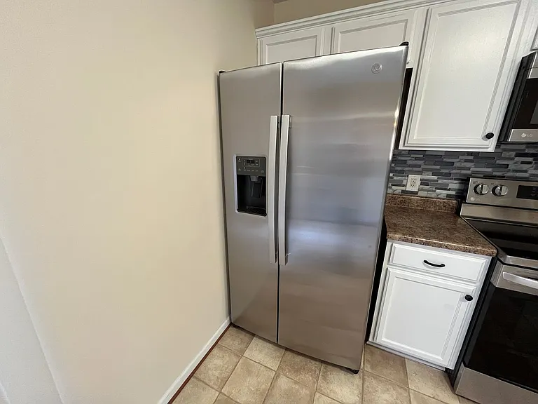 1810 Broadway St #112 — Photo 5