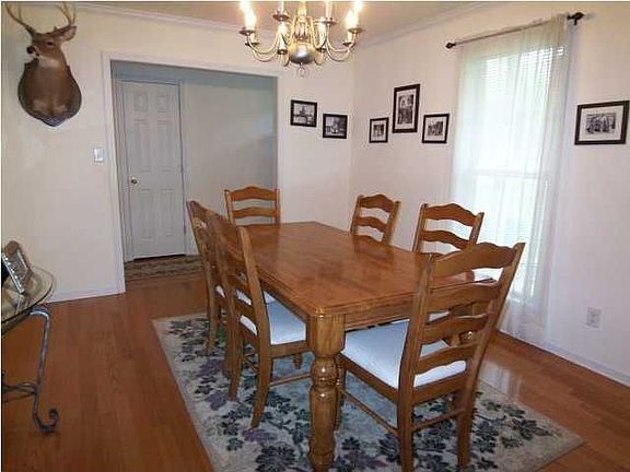 2nd image of 551 Wooten St