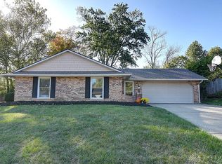 125 Pinecone Dr, Springboro, OH 45066