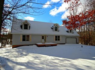 6801 Alden Nash Ave SE, Alto, MI 49302