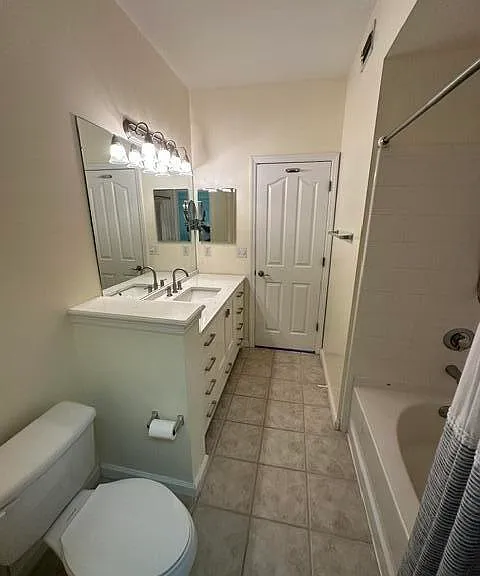 2036 Alta Meadows Ln #1403 — Photo 5