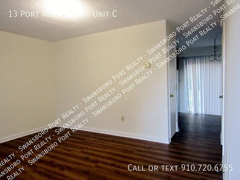 13 Port West Ct #C — Photo 4