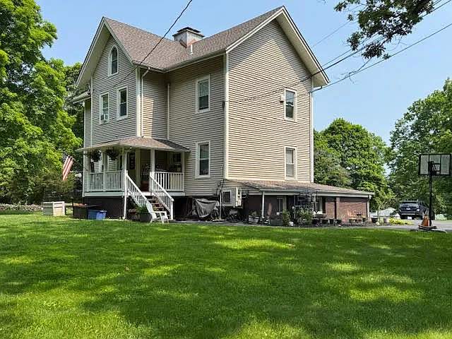 78 Duncan Ave #5 — Photo 31