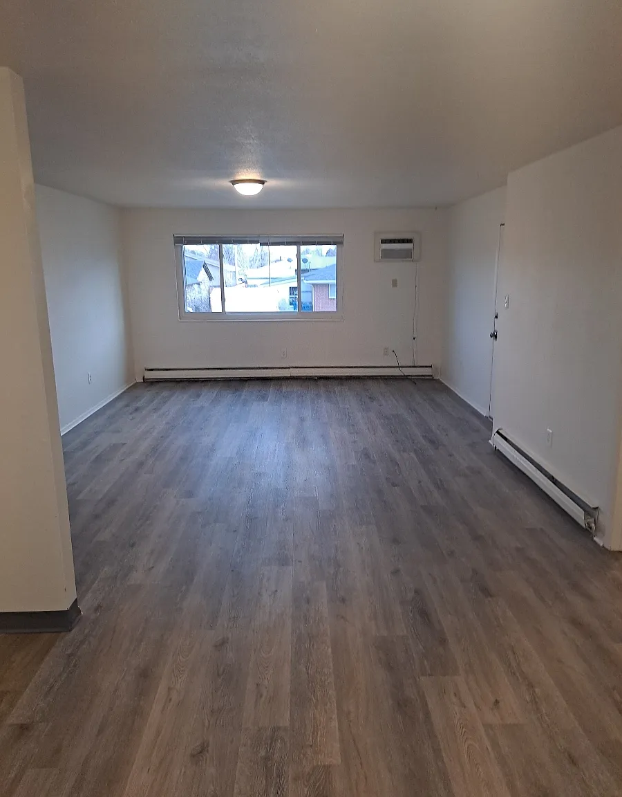 2 bed, 800 sqft, $1,550 — Photo 3