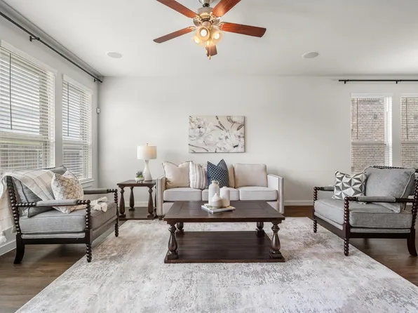 14613 Martin Creek Cv, Trophy Club, TX 76262