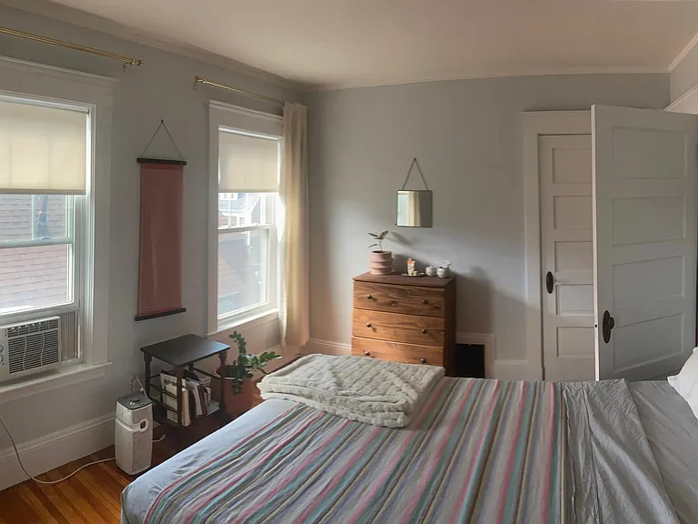30 Emerson St #3 — Photo 2