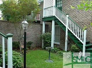 531 E Perry Ln, Savannah, GA 31401