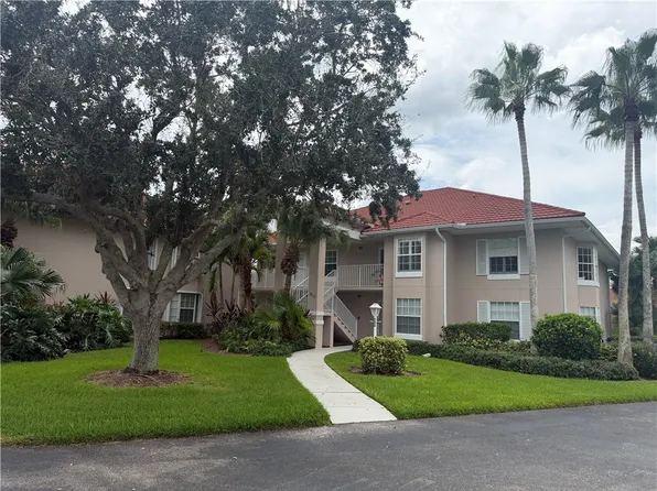 300 Grand Royale Cir APT 205, Vero Beach, FL 32962