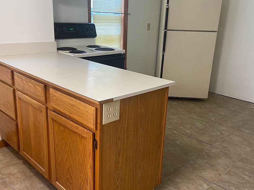view of half of the kitchen