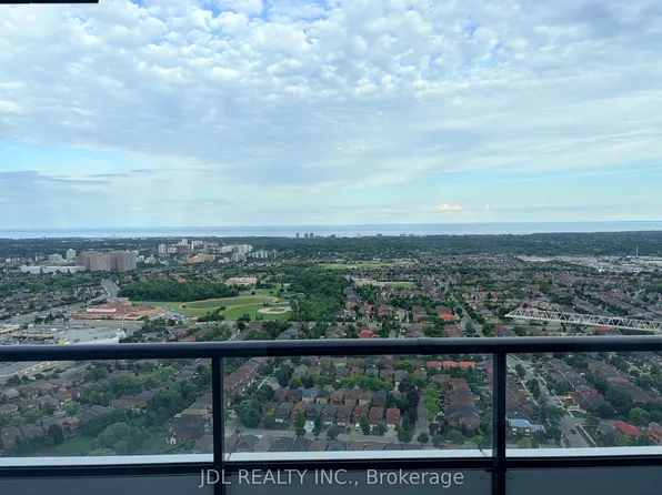 448 Burnhamthorpe Rd W, Mississauga, ON