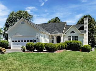 1113 Stamford Club Dr, Rural Hall, NC 27045