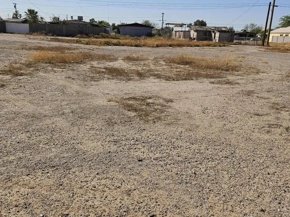 415 W DR MARTIN LUTHER KING JR Street #8, Eloy, AZ 85131